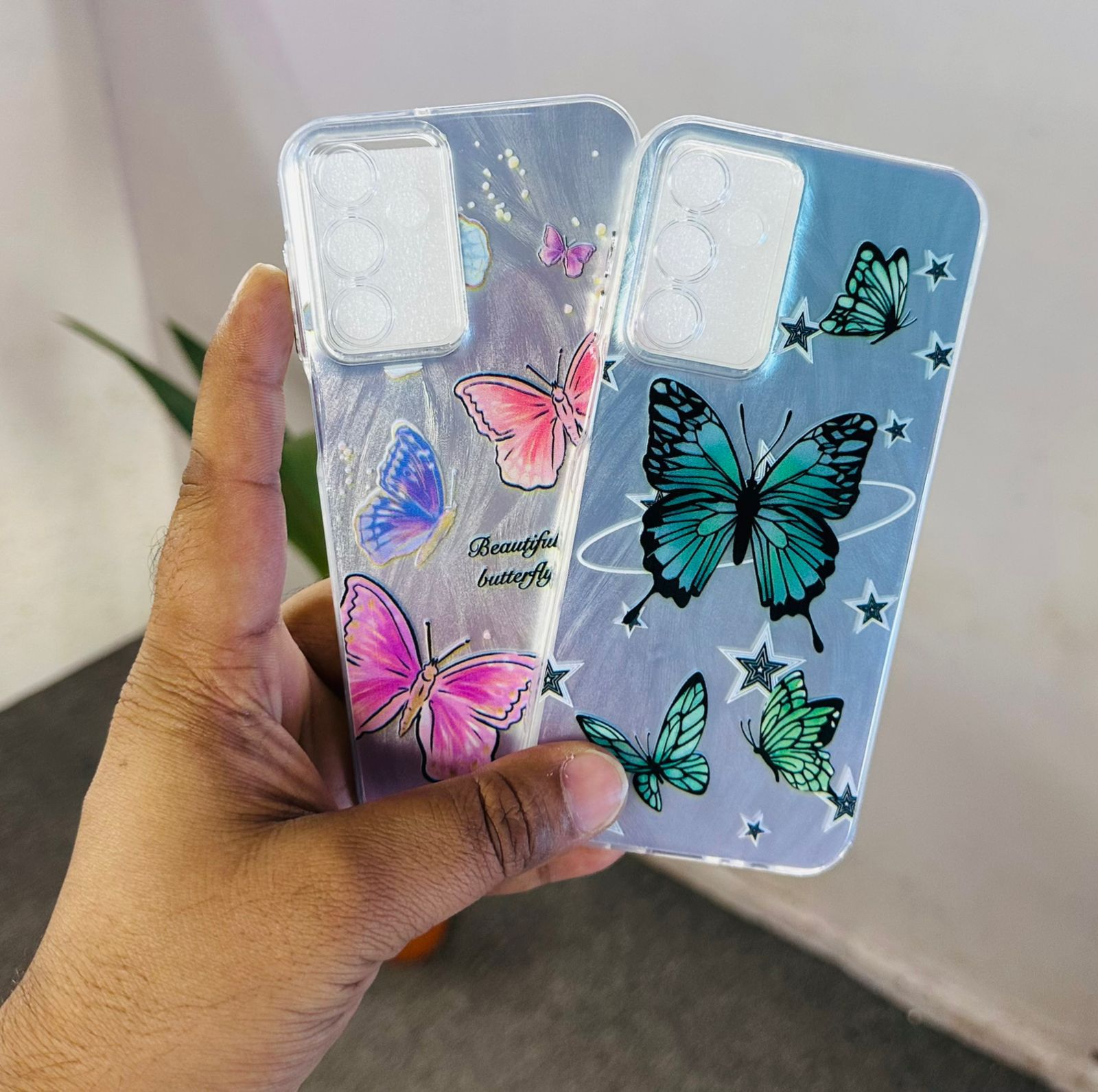 BUTTERFLY MIX DESIGN CASE 116 PCS LOTT PRICE 42*116=4872/- - 4