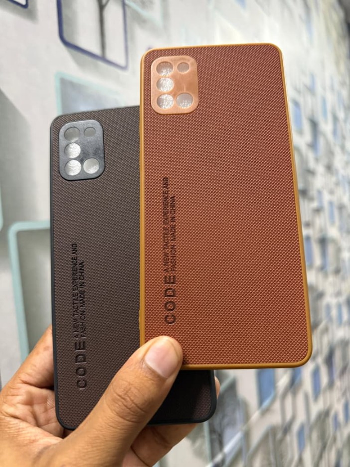 DOTTED LEATHER CASE 123 PCS LOTT PRICE 43*123=5289/- - 3