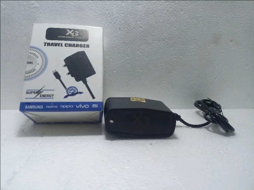 Xtreme Gold 3 Amp Solar Mobile Phone Charger - Black - 2