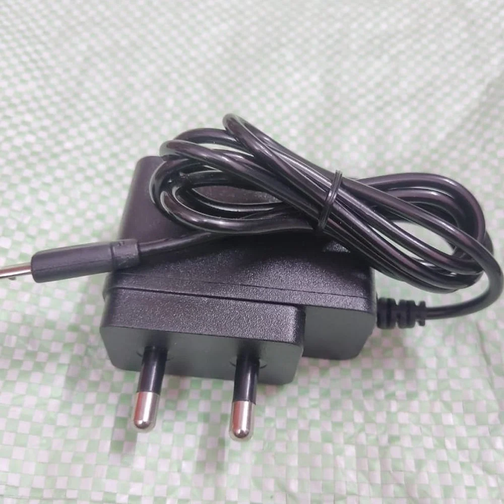 AG Mobile Phone Charger with 2.4A USB Port