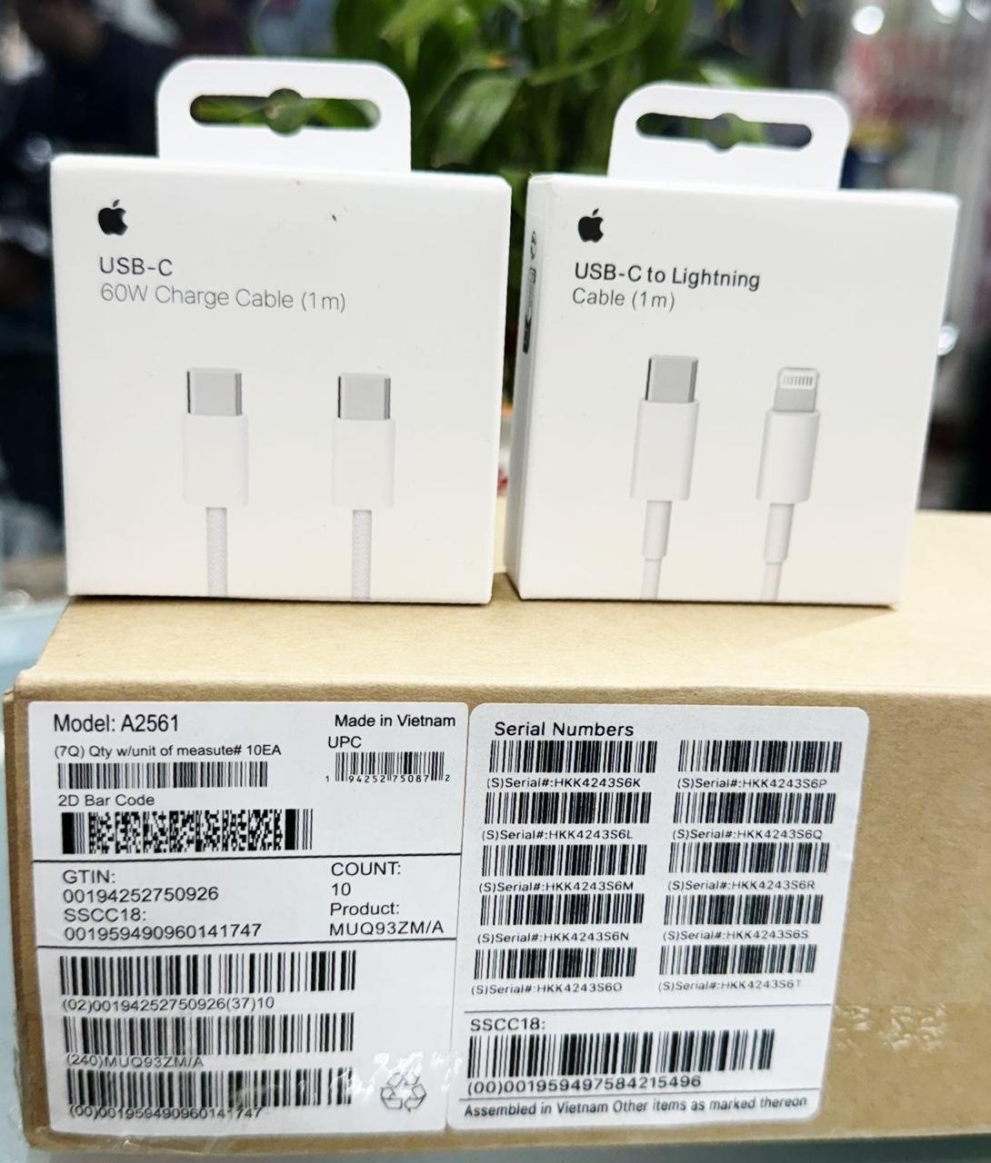 Type-C to Lightning Cable | Fast Charging & Data Transfer 