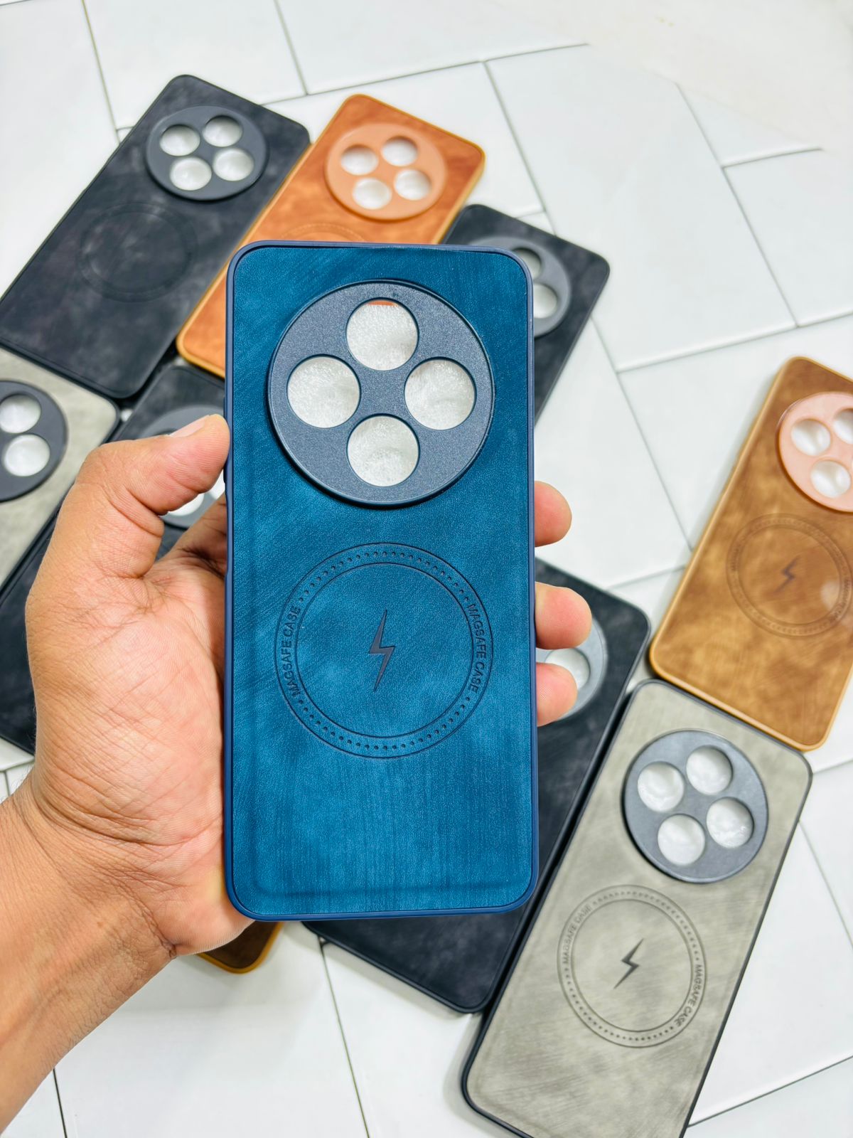 OG LEATHER CASE MAGSAFE DESIGNED (1760*37) LOT - 3