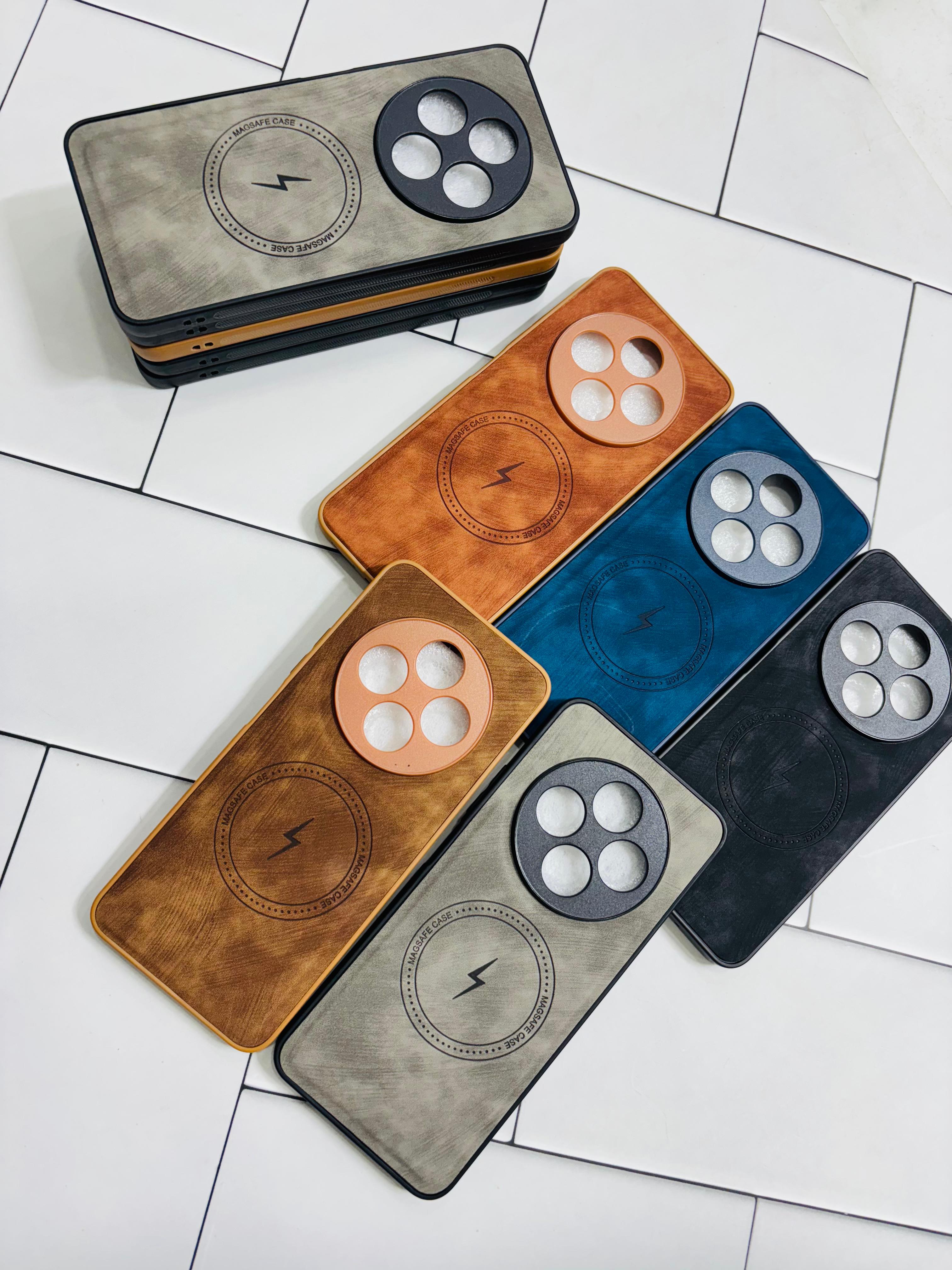 OG LEATHER CASE MAGSAFE DESIGNED (1760*37) LOT - 6